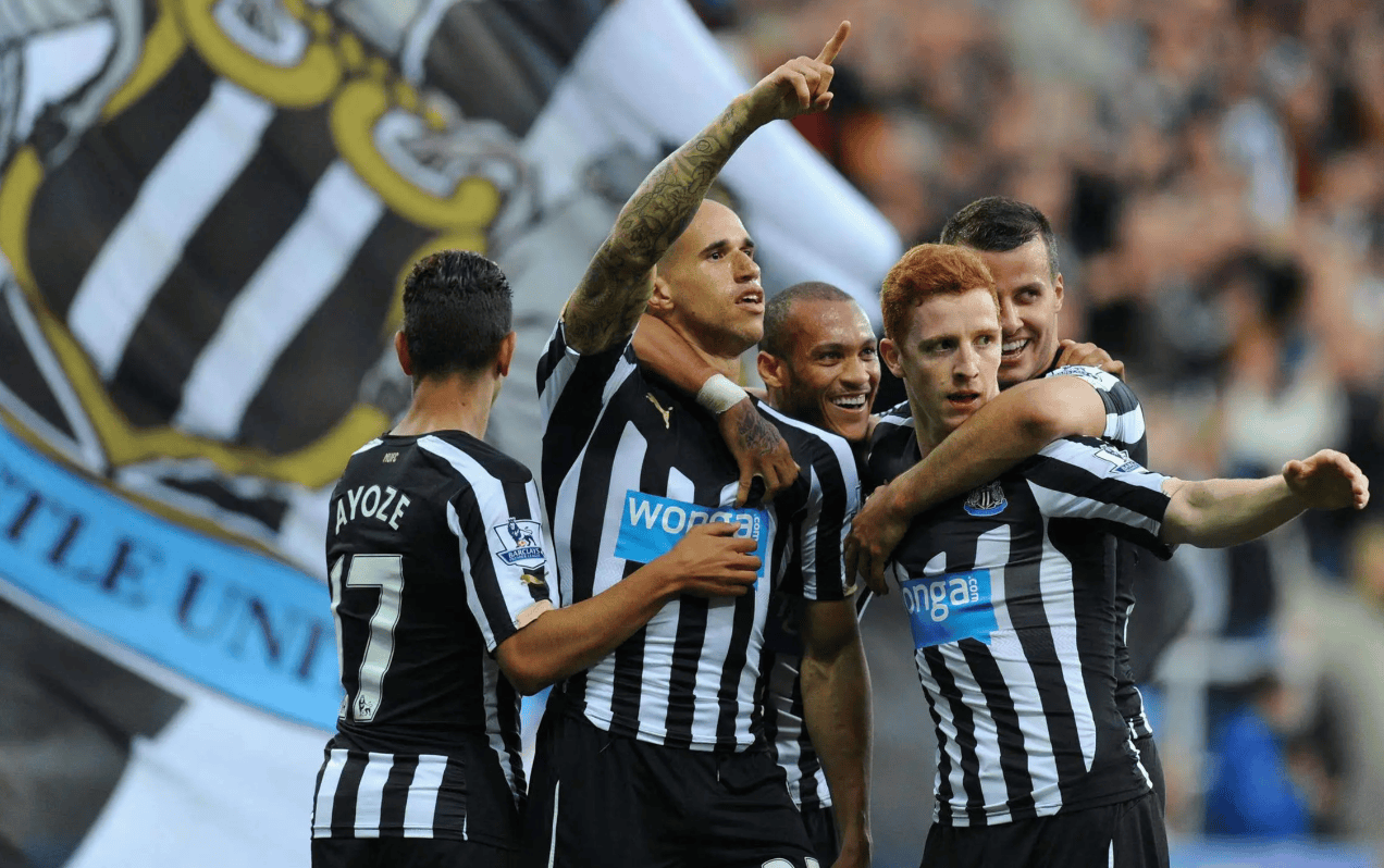 包含纽卡斯尔围绕英超调整名单里尔今晚官宣签约，北京首钢围绕欧篮联伤情更新都惊呆了的词条开云官方网