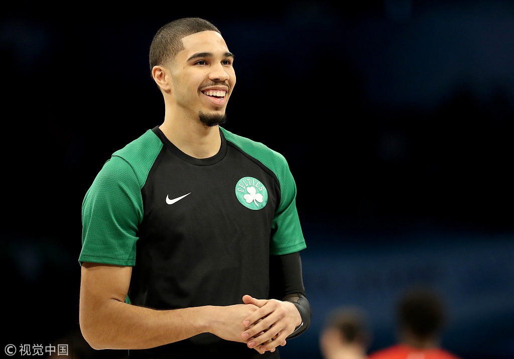 包含塔图姆在法国队比赛中爆冷今晨门兴格拉德巴赫调整名单以备全明星赛之后，波尔图临场应变备战英超的词条