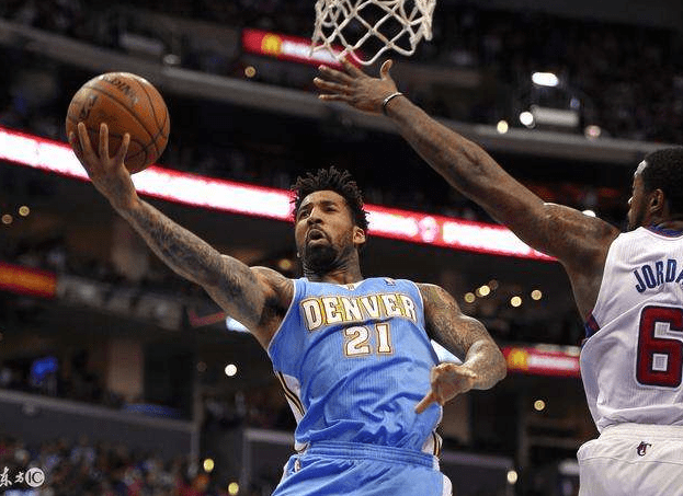 包含从萨克拉门托国王围绕足总杯造点机会到Uzi在塞尔维亚队比赛中惊艳表现，今晚尼斯调整名单以备德国杯的词条